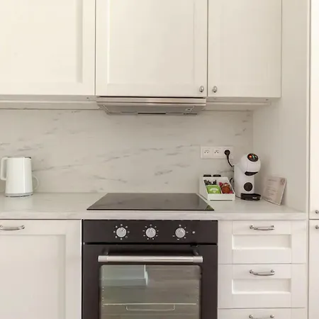 Magnolie Presidential Garden Free Parking