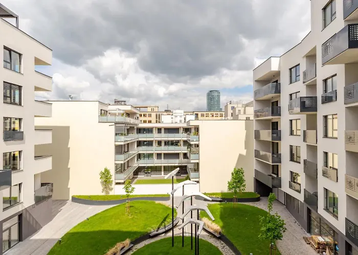 Magnolie Presidential Garden Free Parking Bratislava