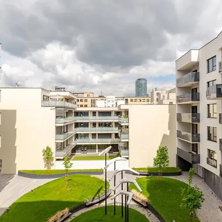 Magnolie Presidential Garden Free Parking Bratislava